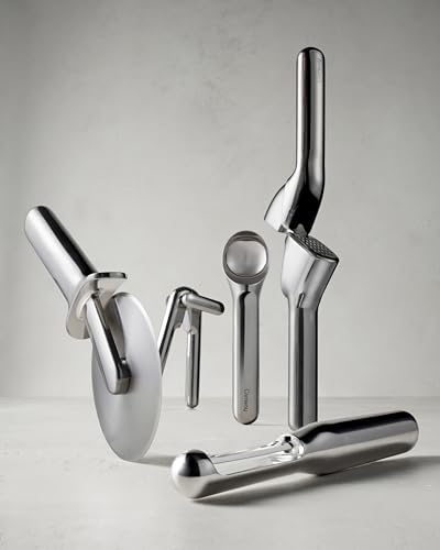 Caraway Stainless Steel Ice Cream Scoop with Ergonomic Handle - Image 7