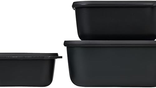 Dieses 3-teilige Vorratdosen Set enthält rechteckige Plasticboxen in den Größen von 750 ml, 1500 ml und 3000 ml. Die Cirqula luftdichte Aufbewahrungsboxen können zum Aufbewahren, Einfrieren und Aufwärmen von Lebensmitteln verwendet werden. Aufgrund ihr... by MEPAL