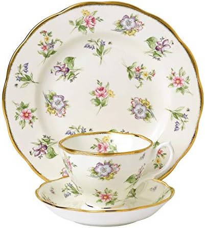 Royal Albert 100 Years 1920 3-Piece Set (Teacup, Saucer & Plate 8") by RoyalAlbert