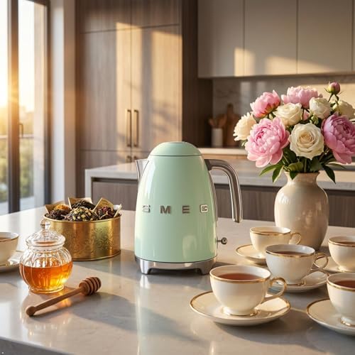 SMEG 50's Retro Style Electric Water Kettle with Automatic Shutoff, Removable Base, and Water Indicator, KLF03PBUS, Pastel Green - Image 2