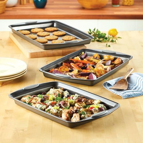 Rachael Ray Bakeware Nonstick Cookie Pan Set, Baking Pans Set, 3 Piece - Image 2