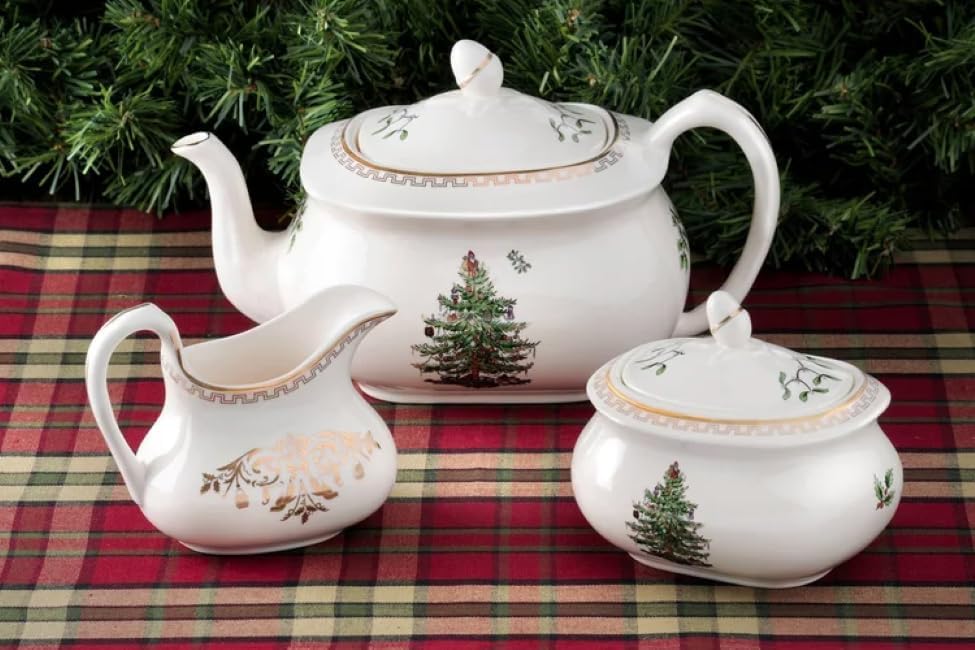 Spode Christmas Tree Gold Teapot - Elegant 36 Oz Porcelain Tea Pot with Infuser, Festive 22K Gold Accents, Christmas Tree Design - Dishwasher Safe Teapot for Holiday Tea Parties and Gifts - Image 6